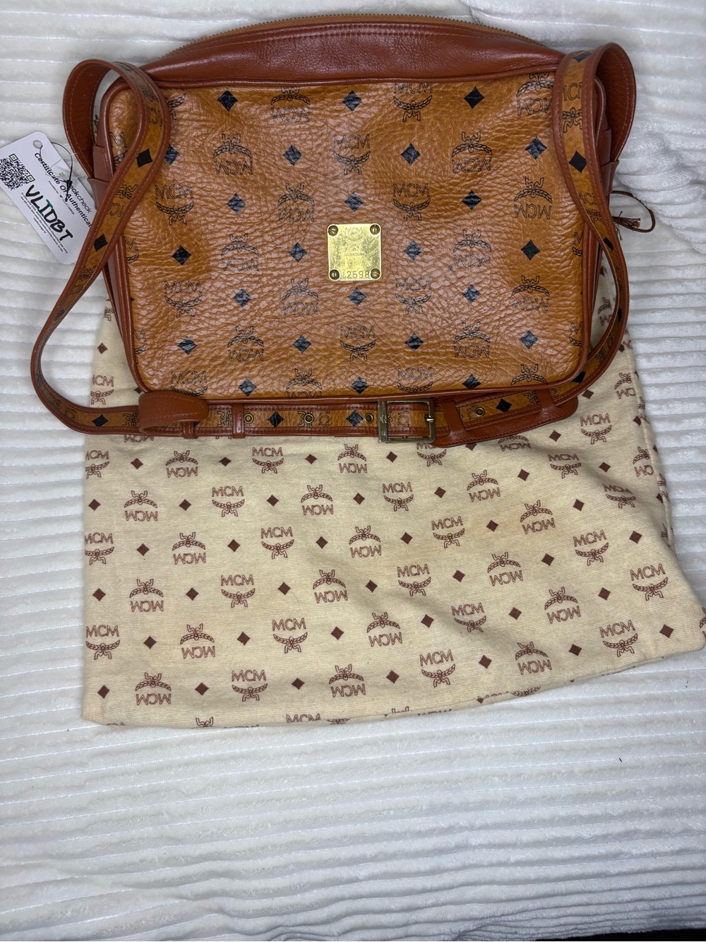 MCM Vintage Crossbody w Adjustable Strap, Original Dust Bag and COA